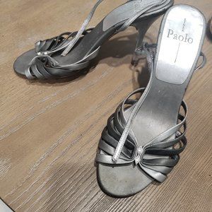 Ladies dress shoes